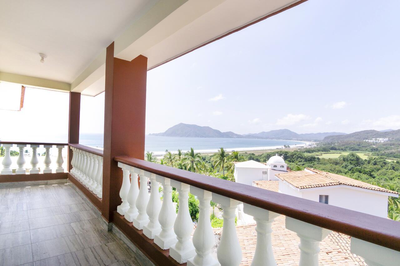 Grand View Suites Manzanillo Esterno foto